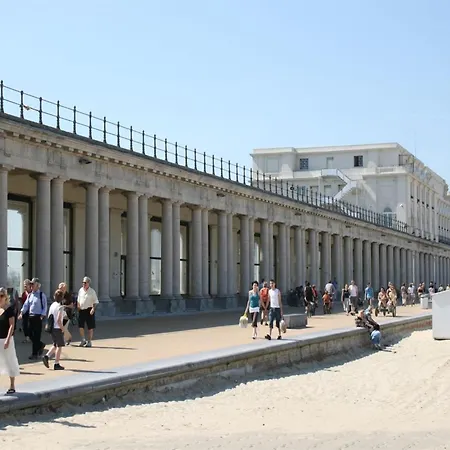 Appartement In Near Wellington Racecourse Oostende