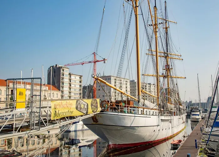 In Near Wellington Racecourse * Oostende